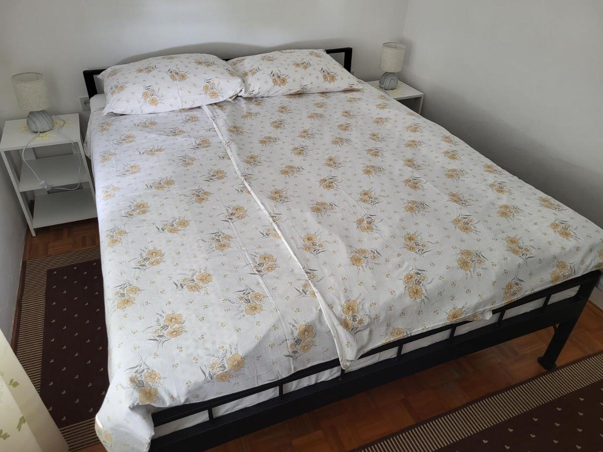 11 Ulica Drage Gervaisa Daire Crikvenica Dış mekan fotoğraf